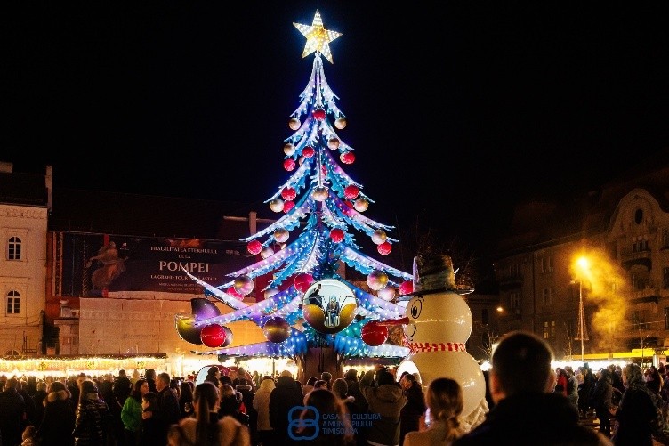 Târgul de Crăciun din Timișoara - Piața Victoriei - Timișoara