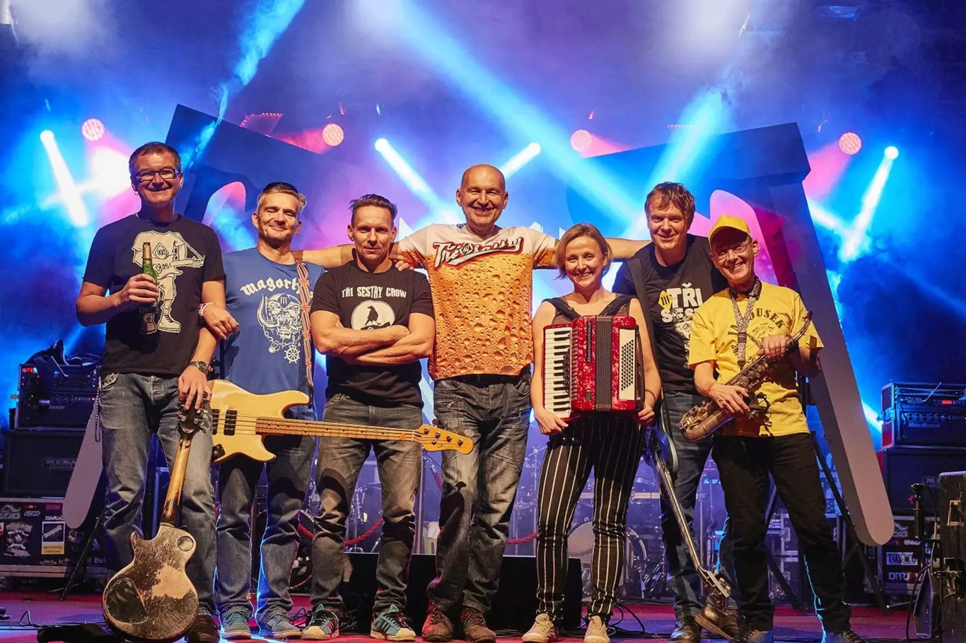 Lou Fanánek Hagen (Tři Sestry) împlinește 60 de ani și lansează un album aniversar