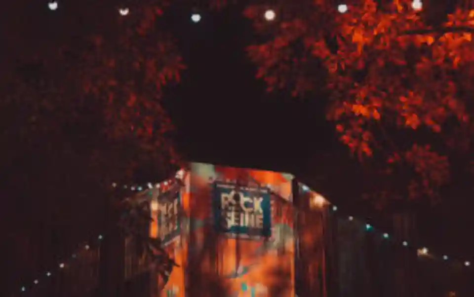 Experiențe din a doua zi a festivalului Rock En Seine 2026