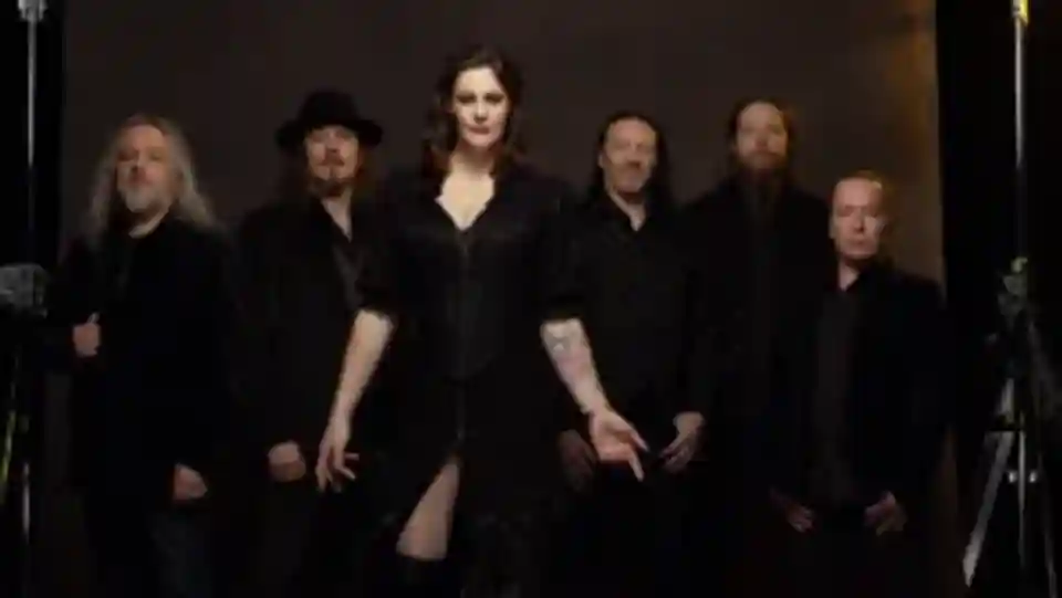 Nightwish și Floor Jansen anunță despărțirea oficială