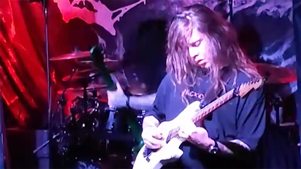 Billy Strings a cântat „Open Face Surgery” alături de Cryptopsy la Ionia Freak Fair
