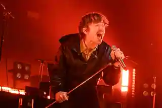 Cage the Elephant