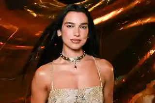Samsung solicită respingerea procesului de 15 milioane de dolari intentat de Dua Lipa