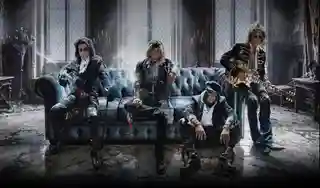 Hollywood Vampires lansează videoclipul piesei „I Got A Line On You” de pe noul album live