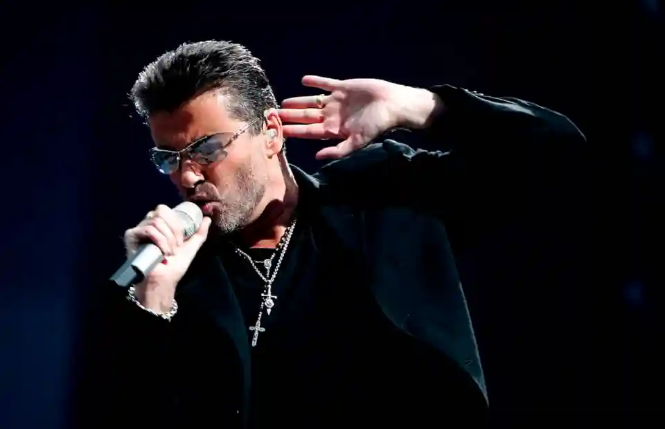 Obiecte de colecție aparținând lui George Michael au fost scoase la licitație