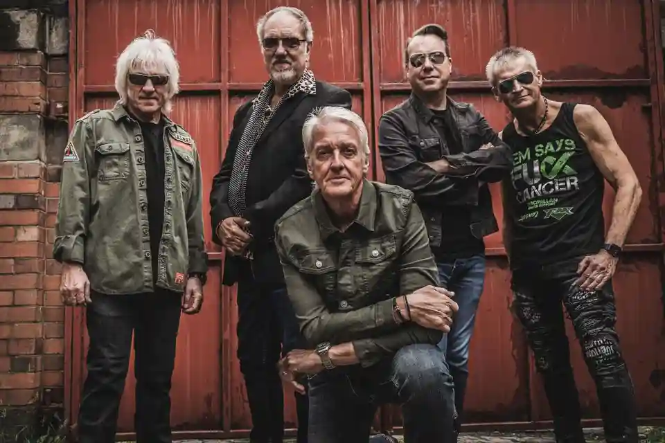 Trupa FM, reprezentanți ai melodic rock-ului, va concerta în premieră în Cehia