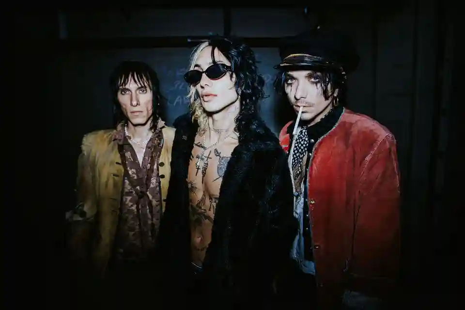 PALAYE ROYALE revine la Praga pentru a prezenta noul album „Amsterdamage”