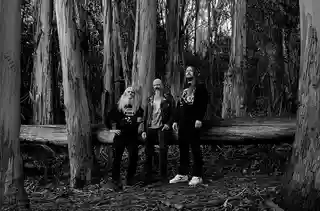 Static Abyss lansează materialul discografic intitulat „The Dying Hunt”