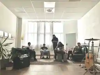 HoneyMoor lansează albumul de debut „Non Ho Più Tempo” pe 15 octombrie