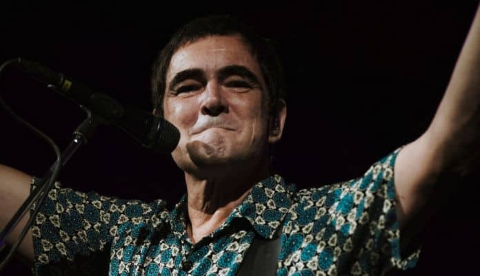 Samuel Rosa rememorează primul său concert rock și pasiunea pentru baterie