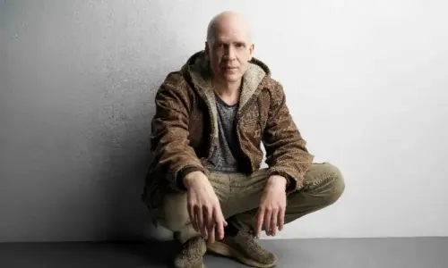 Devin Townsend lansează un videoclip live cu orchestra North Netherlands