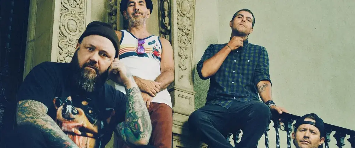 Alien Ant Farm lansează videoclipul piesei „Gaslighter”