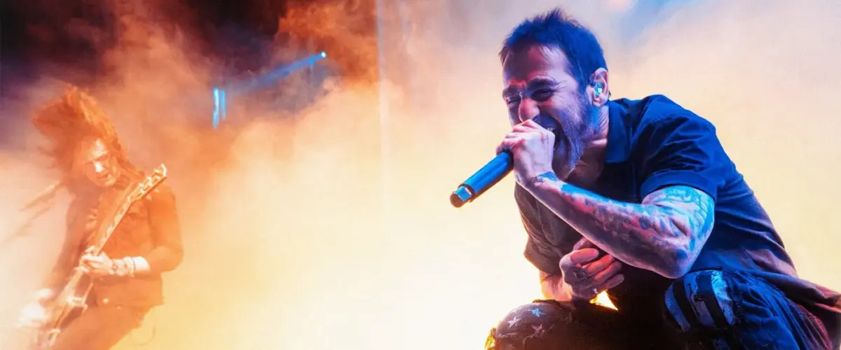Sully Erna de la Godsmack organizează un concert caritabil pentru The Scars Foundation