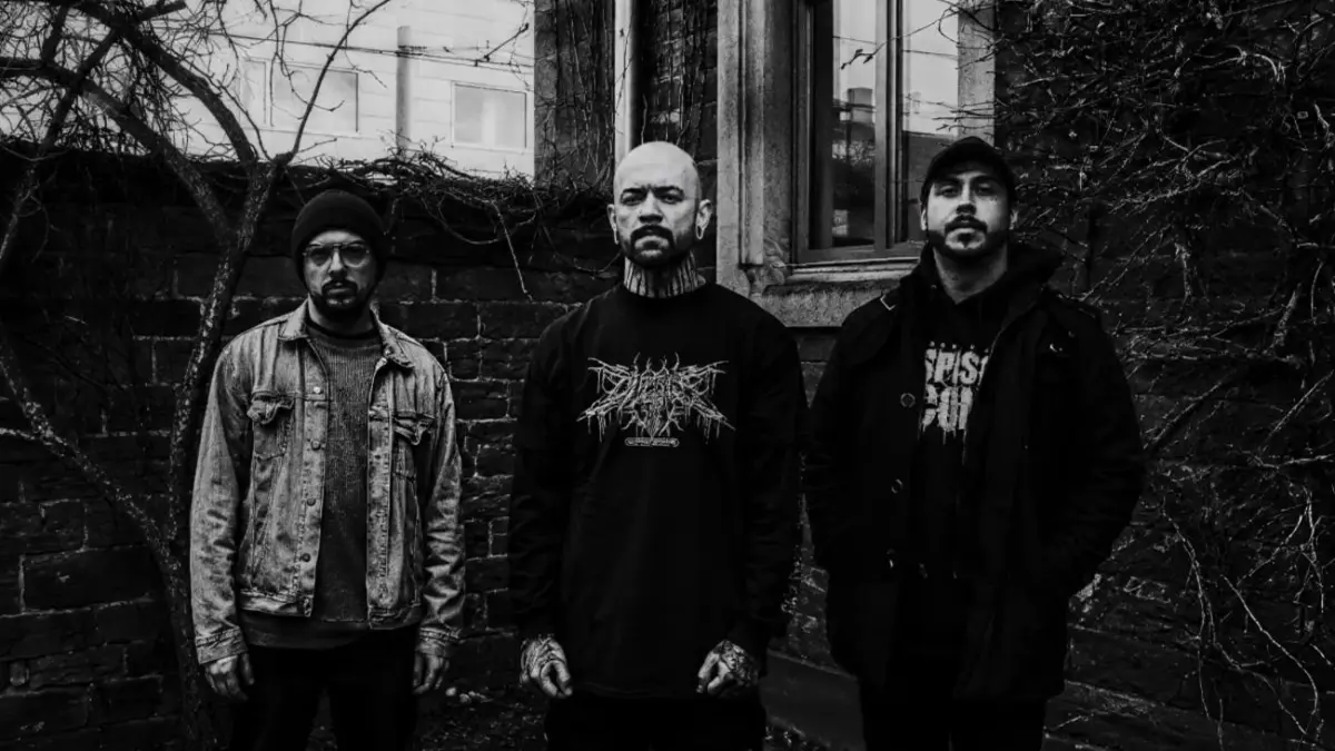 Crown Magnetar lansează videoclipul pentru piesa Dead Crown