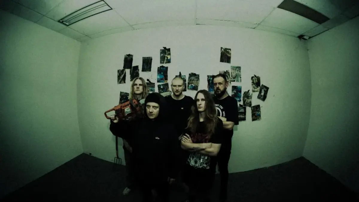 To The Grave lansează videoclipul piesei Life Among The Septics
