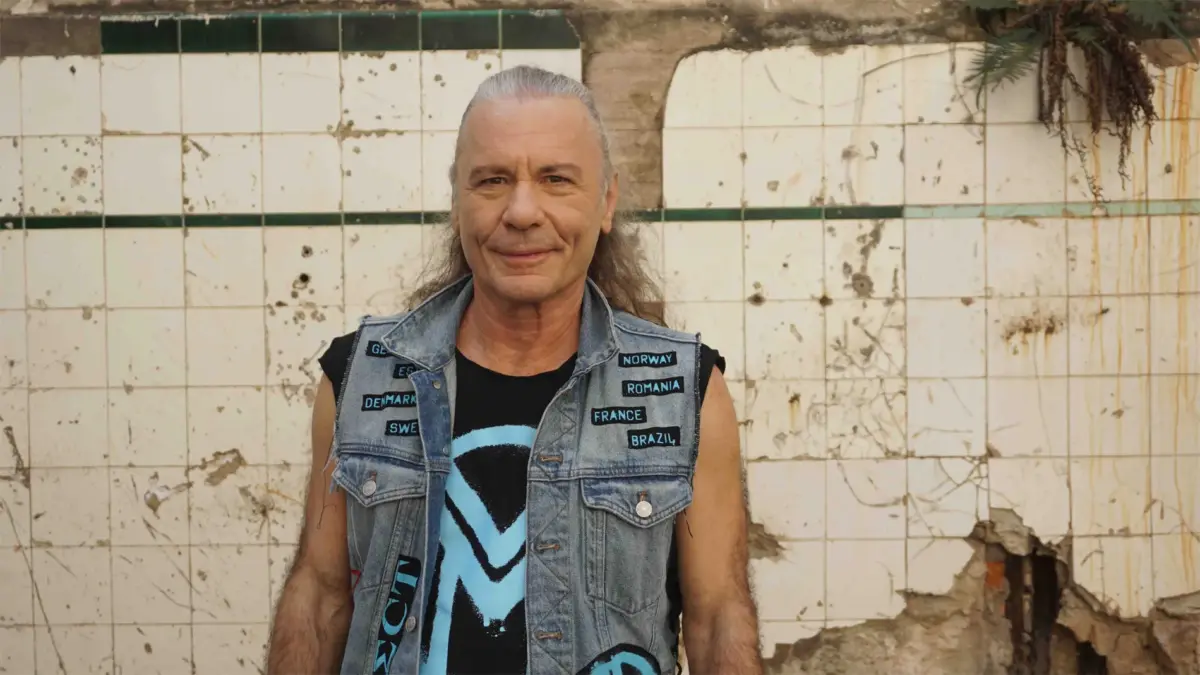 Bruce Dickinson lansează o versiune remasterizată a albumului „Accident of Birth”