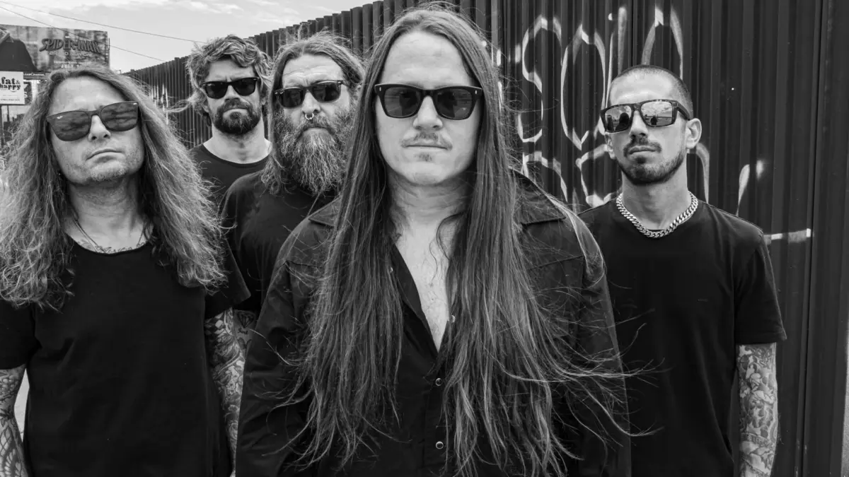 Darkest Hour anunță lansarea single-ului „Suffer Divine”