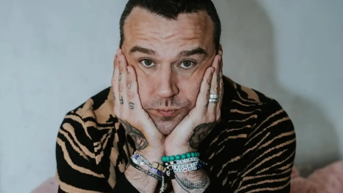 Max Bemis de la Say Anything își amână turneul pe fondul unor acuzații online