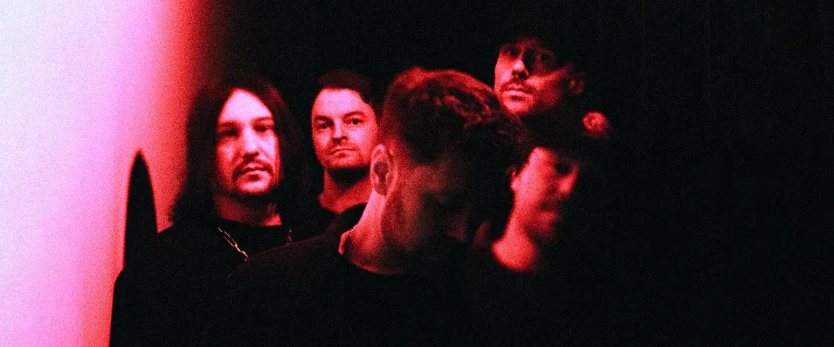 Trupa Acres lansează un remix pentru piesa Bloodlust