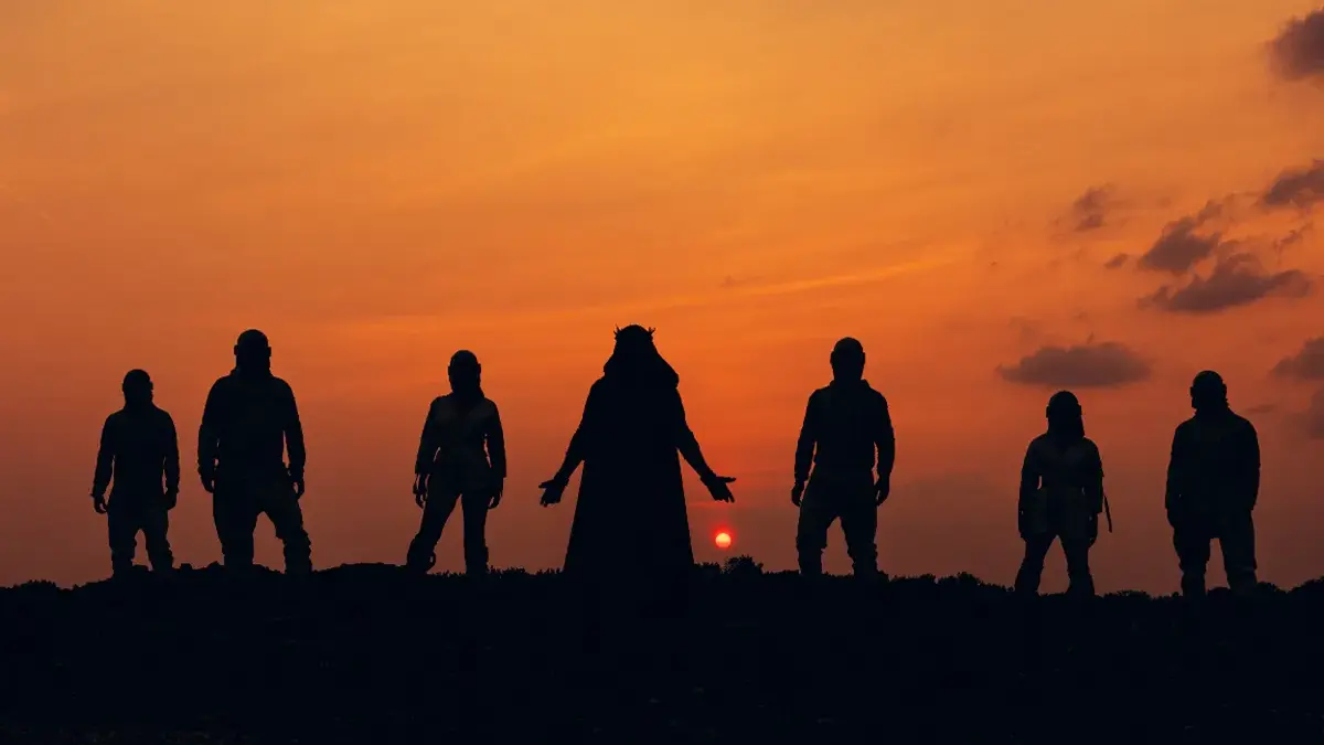 Starset lansează videoclipul piesei „P a r a d 0 x 1 c”