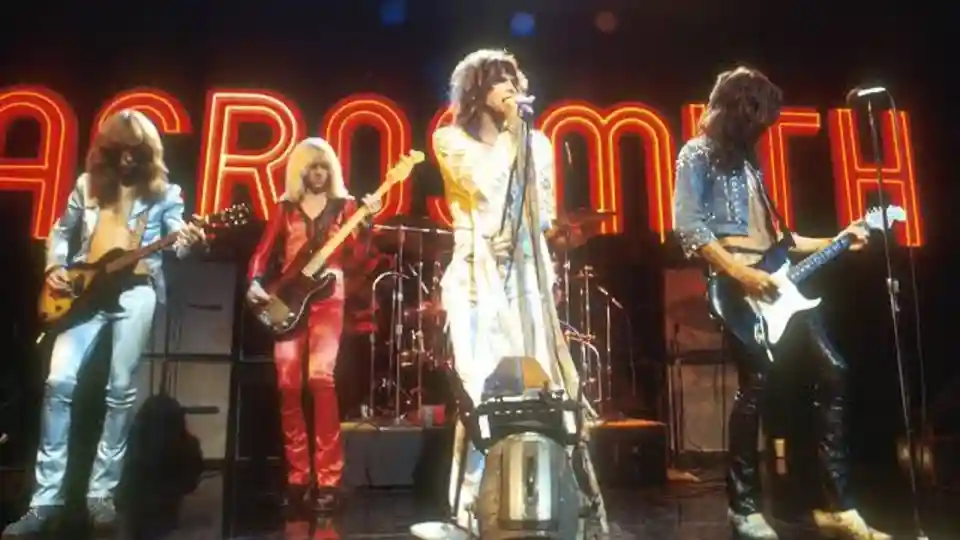Aerosmith a activat ani la rând cu chitariști de înlocuire în perioada de vârf