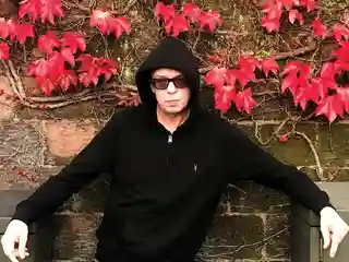 Echo & The Bunnymen lansează albumul „Apples For Isaac”