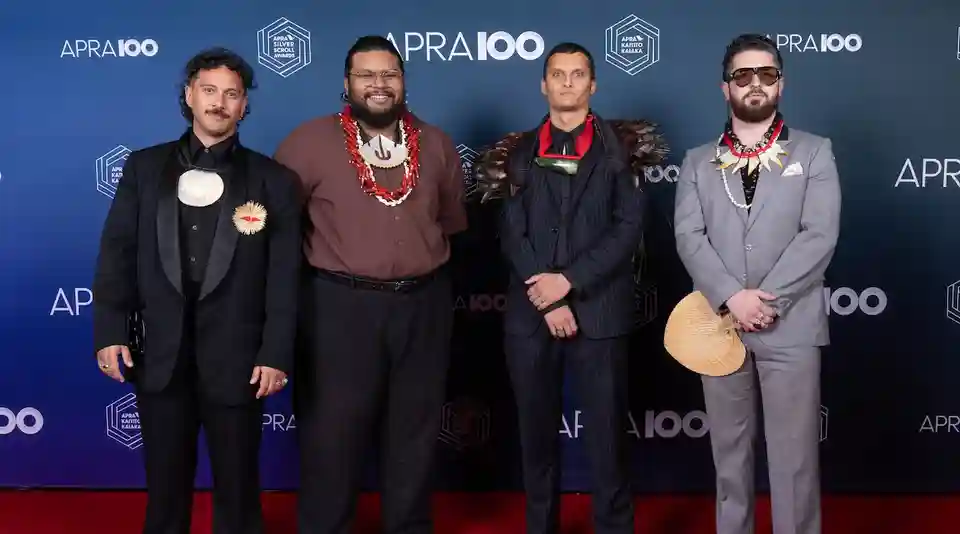 Trupa LEAO a câștigat premiul APRA Silver Scroll pentru piesa „LALELEI”