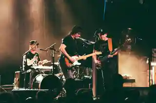 Angine de Poitrine a susținut un concert sold-out în Berlin