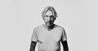 Toboșarul Magnus Öström susține o serie de concerte-eveniment